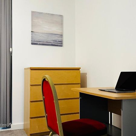 Last-Minute Specials L Book It Now L Sleeps Up To 4 L 2 Bed 2 Bath - Gym - Prime Birmingham Location L Jvt Short Lets 외부 사진