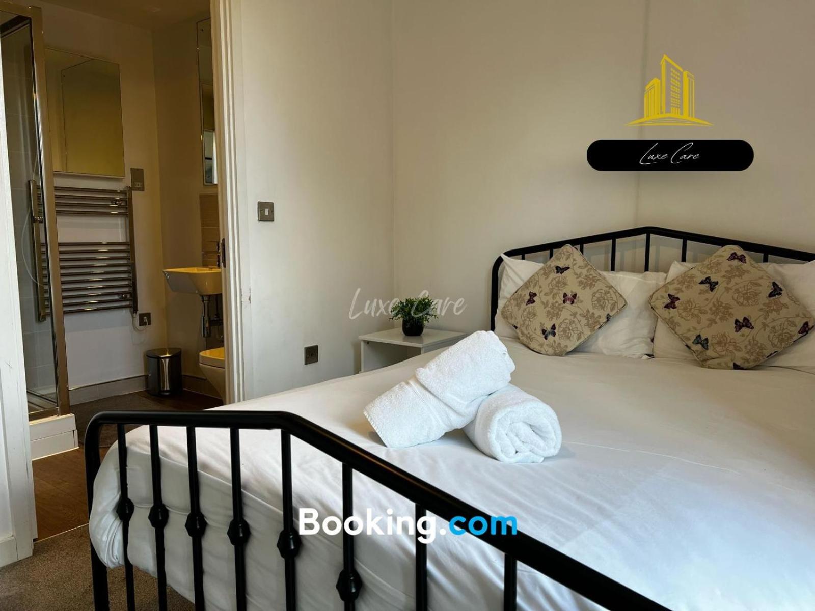 Last-Minute Specials L Book It Now L Sleeps Up To 4 L 2 Bed 2 Bath - Gym - Prime Birmingham Location L Jvt Short Lets 외부 사진