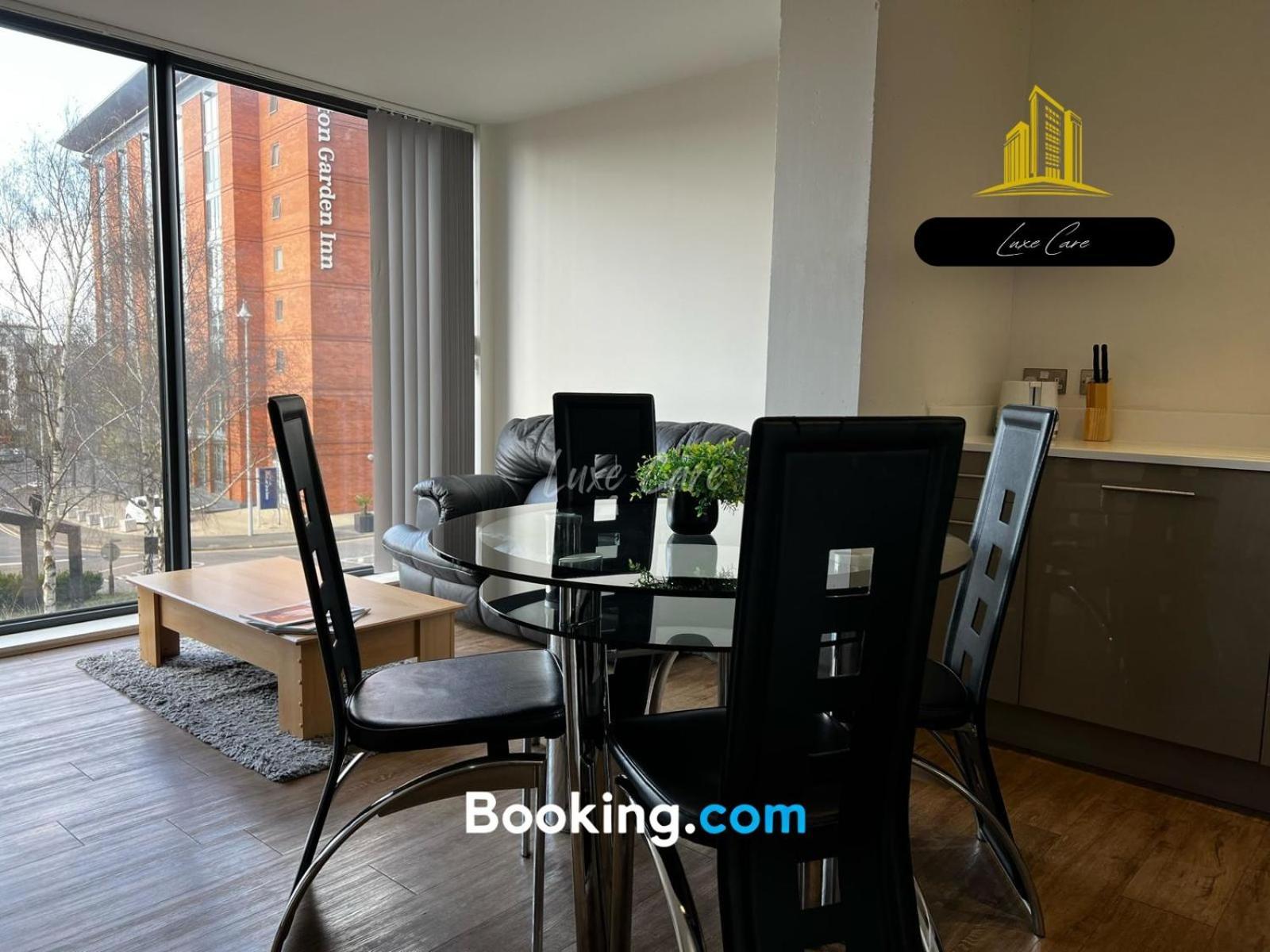 Last-Minute Specials L Book It Now L Sleeps Up To 4 L 2 Bed 2 Bath - Gym - Prime Birmingham Location L Jvt Short Lets 외부 사진