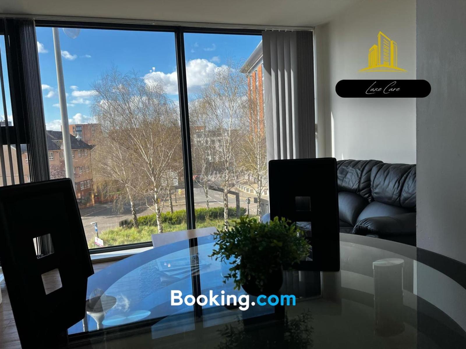 Last-Minute Specials L Book It Now L Sleeps Up To 4 L 2 Bed 2 Bath - Gym - Prime Birmingham Location L Jvt Short Lets 외부 사진