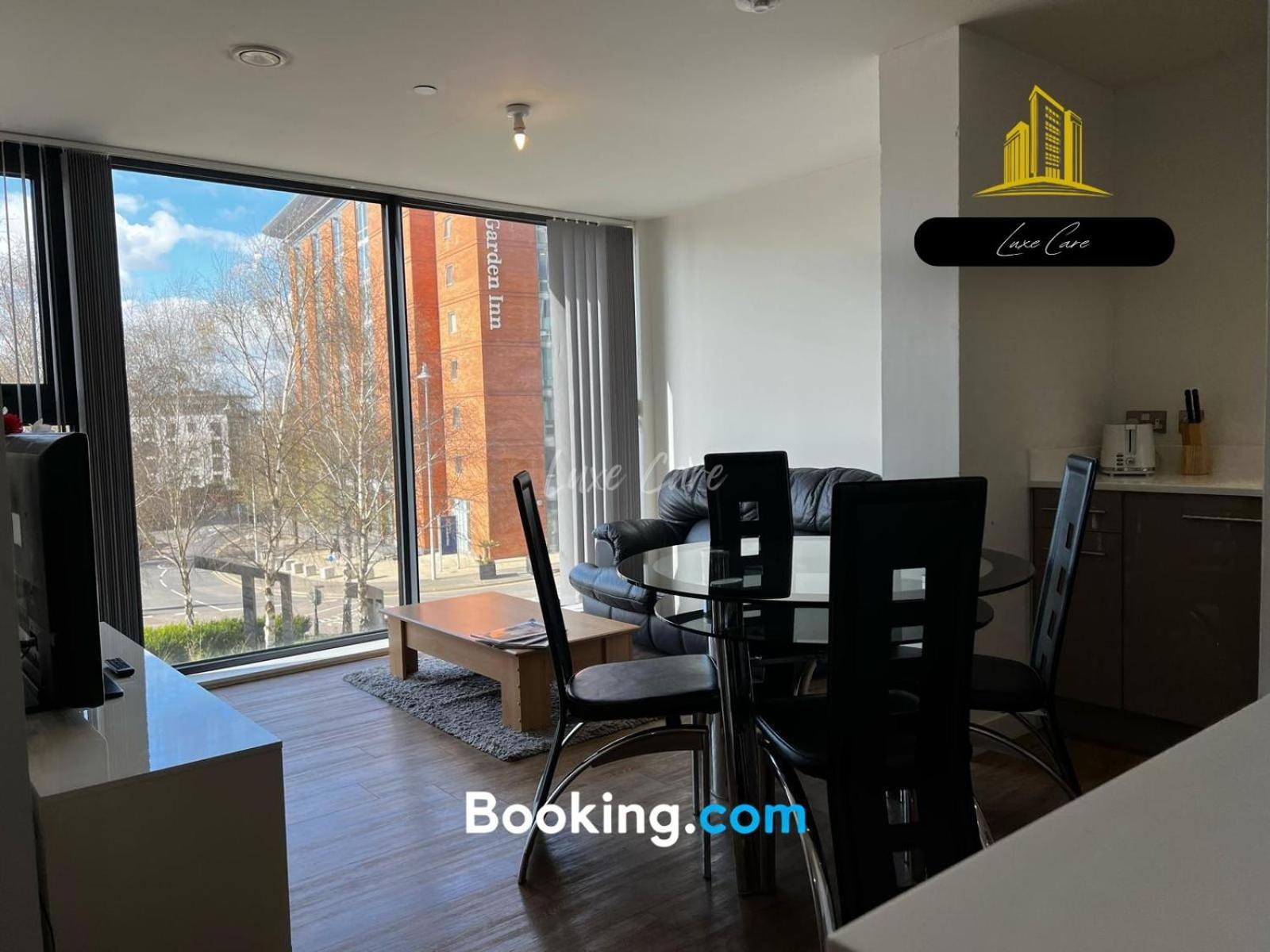 Last-Minute Specials L Book It Now L Sleeps Up To 4 L 2 Bed 2 Bath - Gym - Prime Birmingham Location L Jvt Short Lets 외부 사진