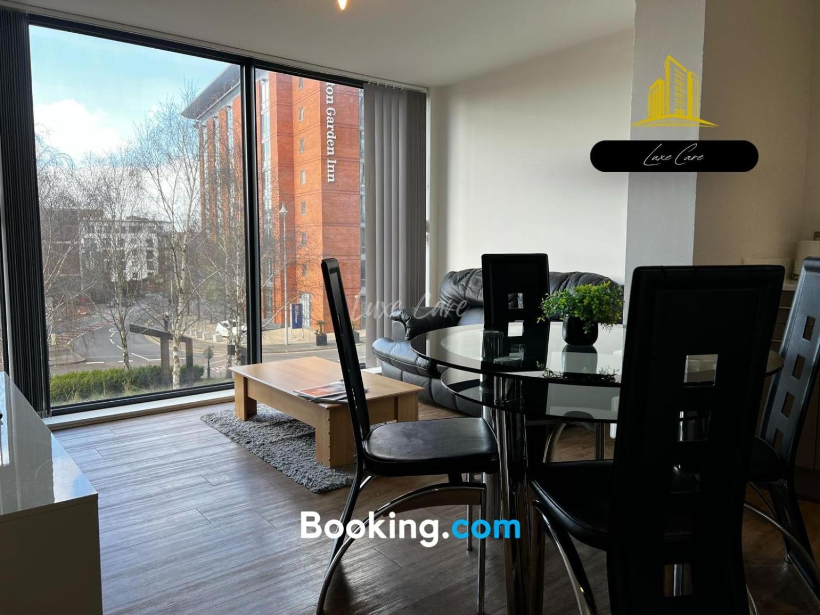 Last-Minute Specials L Book It Now L Sleeps Up To 4 L 2 Bed 2 Bath - Gym - Prime Birmingham Location L Jvt Short Lets 외부 사진